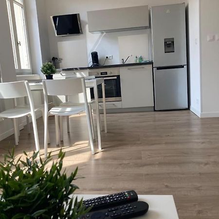 Magnifique T2 J Jaures Avec Garage Leilighet Saint-Etienne  Eksteriør bilde